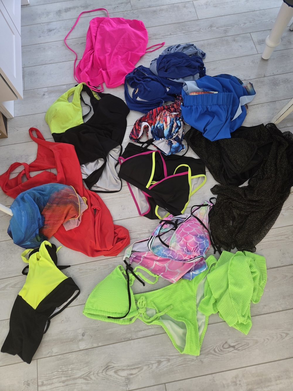 Women’s Swimwear Grabbag - Multiple 2 Piece And 1 Piece